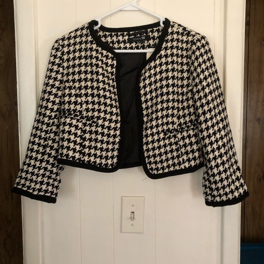 Dress Jacket     NEVER WORN!
